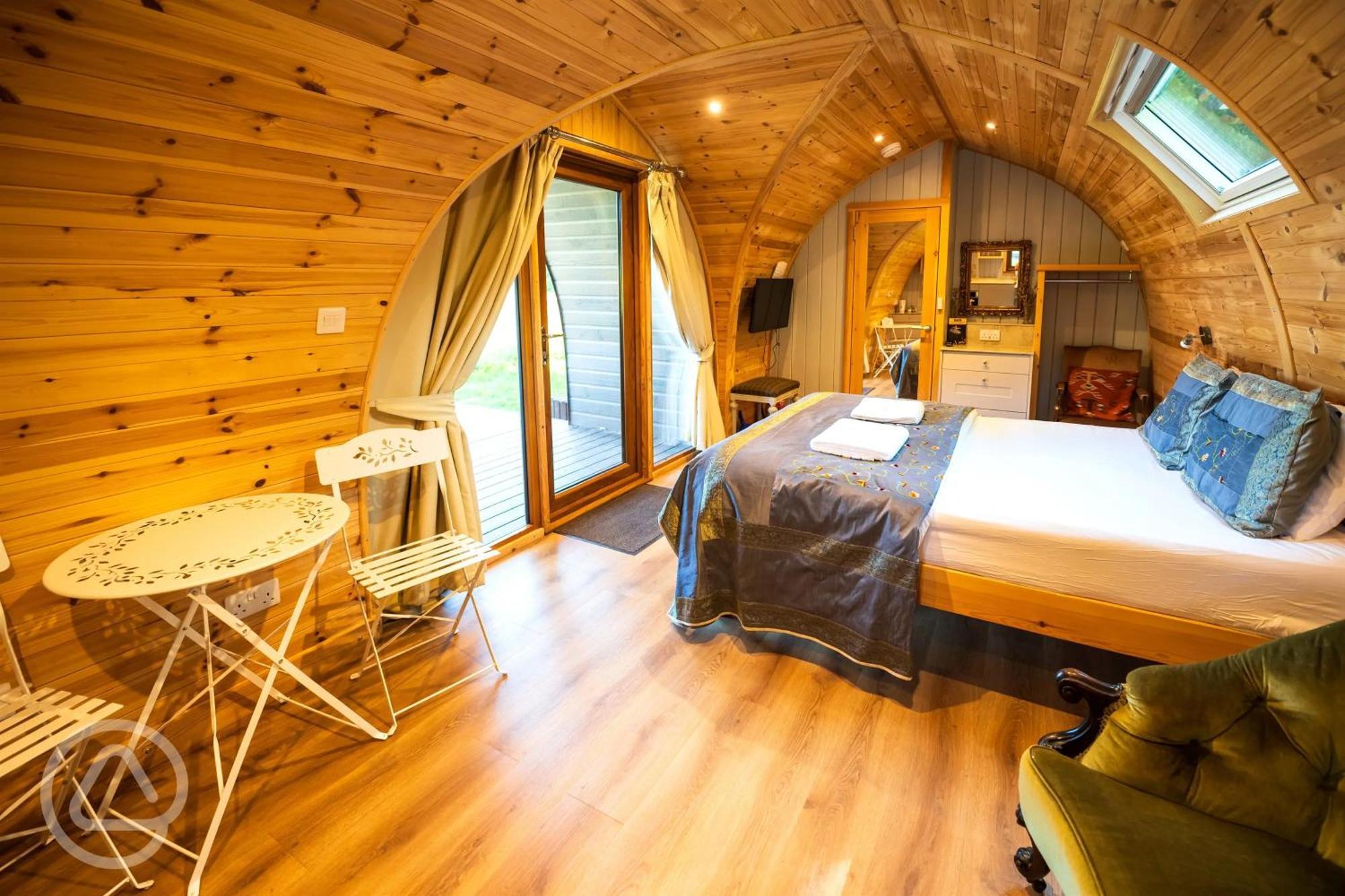 Missin' Link Glamping Hotel West Hoathley ภายนอก รูปภาพ