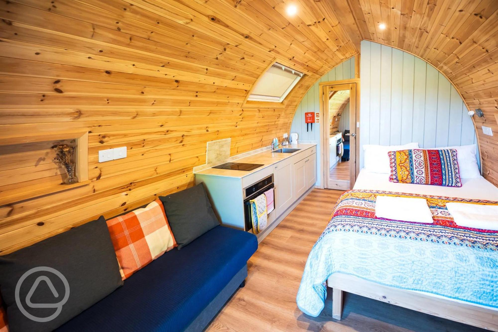 Missin' Link Glamping Hotel West Hoathley ภายนอก รูปภาพ